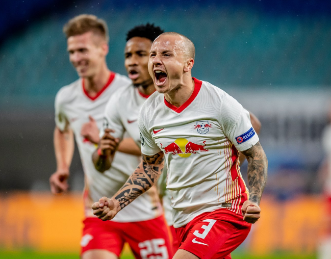 联赛半程决出领头羊，悬念仍未揭晓！的简单介绍